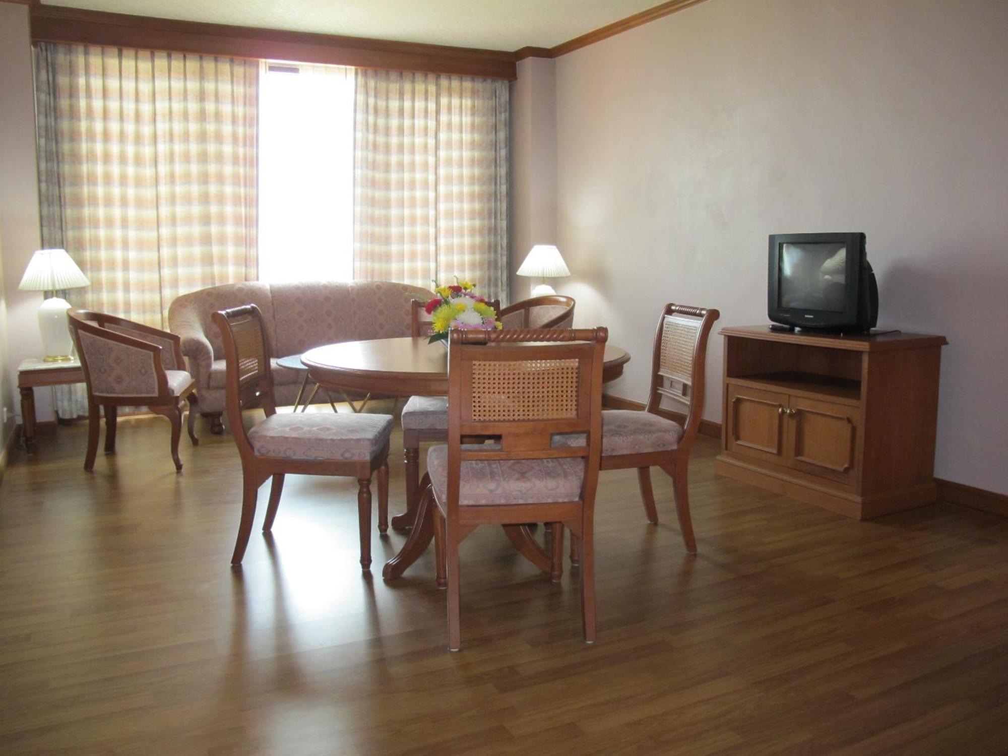 Rimpao Hotel Kalasin Zimmer foto